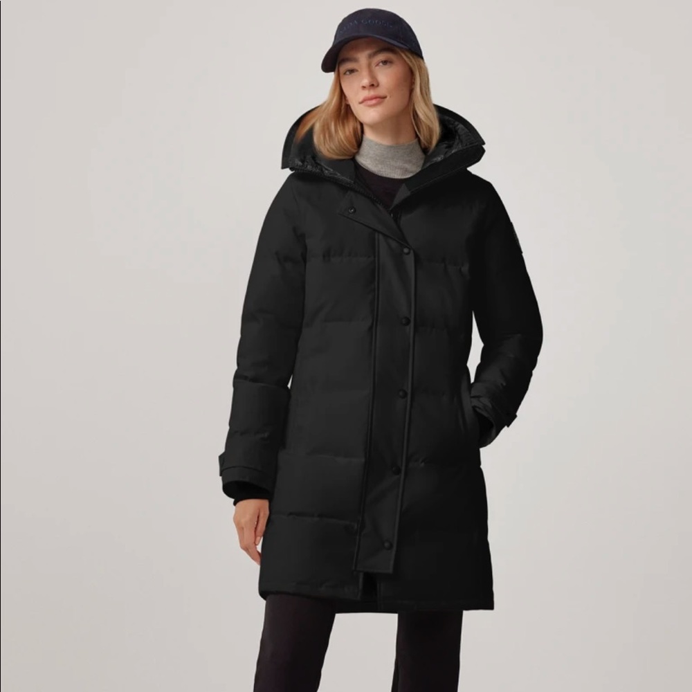 Canada Goose Parka size Medium